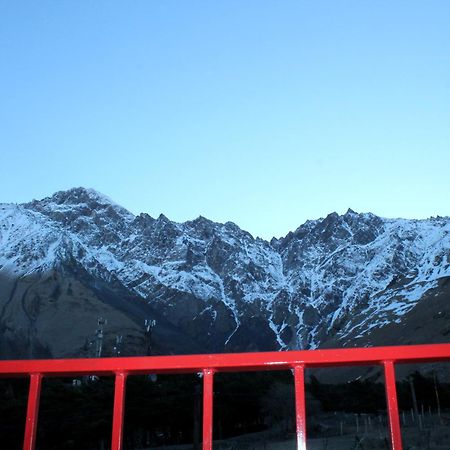 Hotel NOA Kazbegi Buitenkant foto