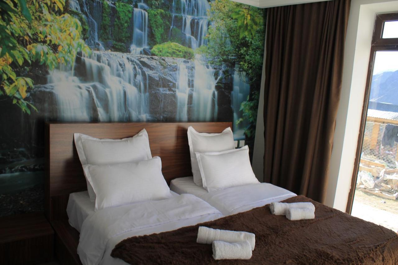 Hotel NOA Kazbegi Buitenkant foto