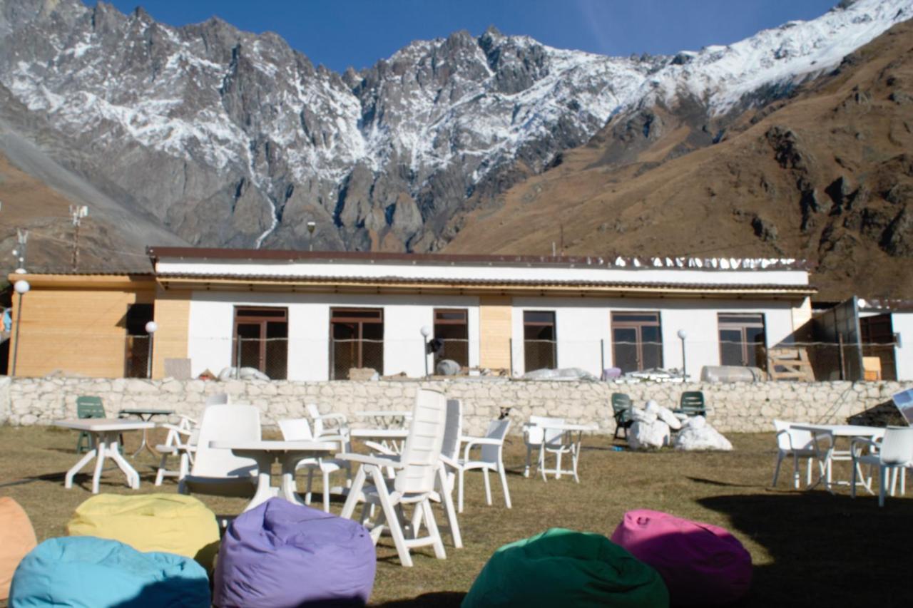 Hotel NOA Kazbegi Buitenkant foto