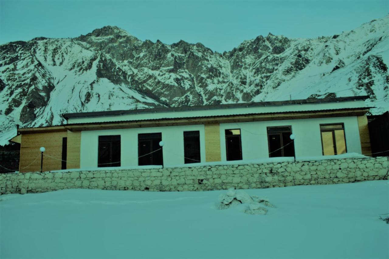 Hotel NOA Kazbegi Buitenkant foto